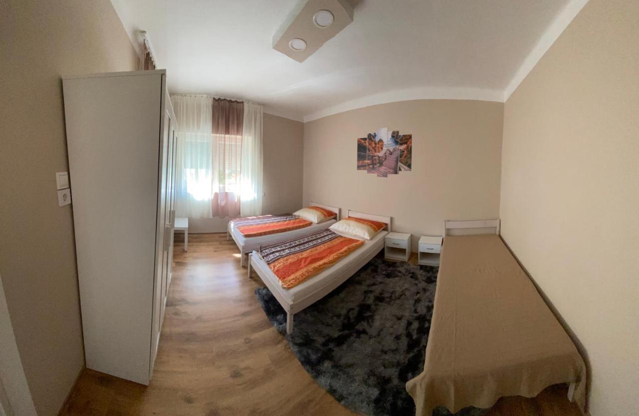 Edina Apartman Balatonlelle Εξωτερικό φωτογραφία
