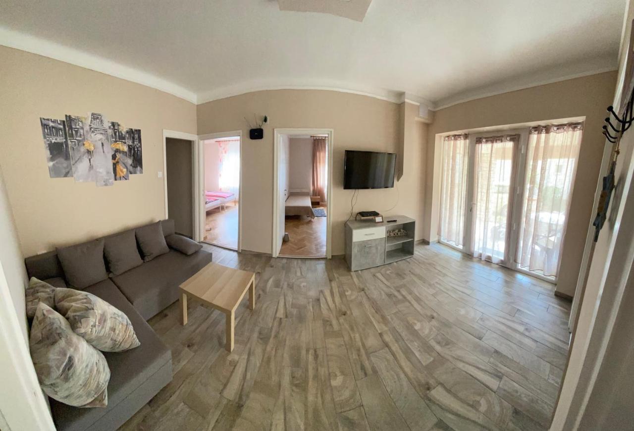 Edina Apartman Balatonlelle Εξωτερικό φωτογραφία